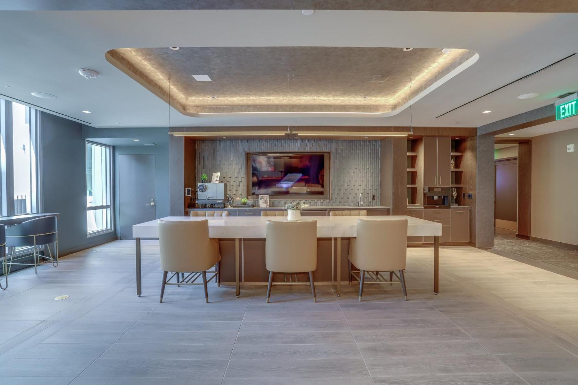 ארלינגטון Stylish Condo At Clarendon With Rooftop Views מראה חיצוני תמונה