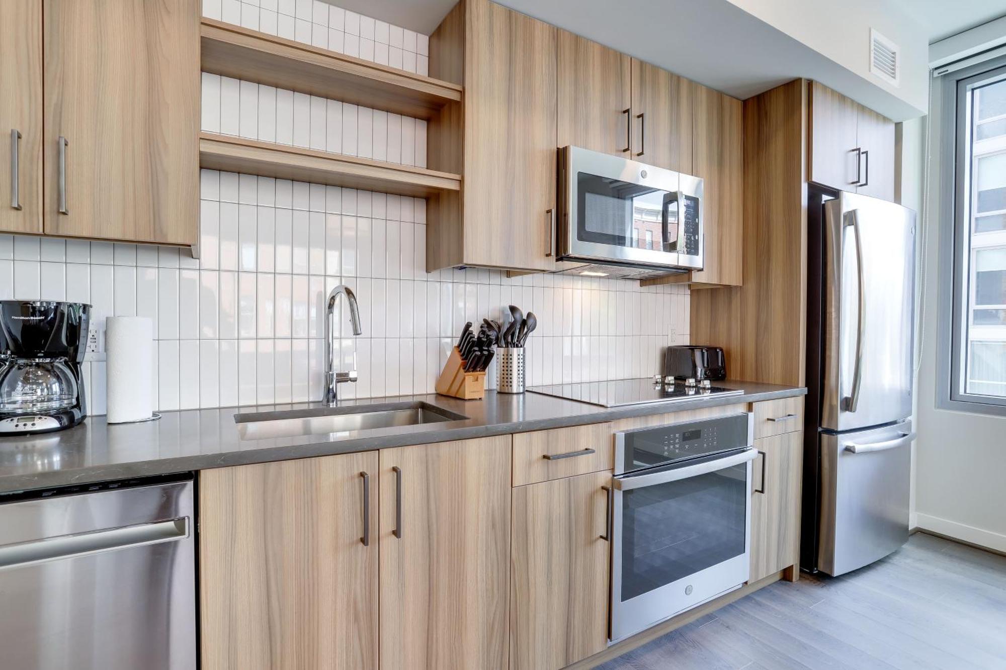 ארלינגטון Stylish Condo At Clarendon With Rooftop Views מראה חיצוני תמונה